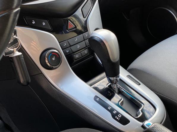 Chevrolet Cruze I Рестайлинг с пробегом 2013 года, цена 679 000 рублей, 219948 км, седан, Автокод Объявления