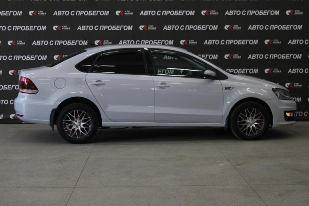 Volkswagen Polo V Рестайлинг Томск  - изображение 4