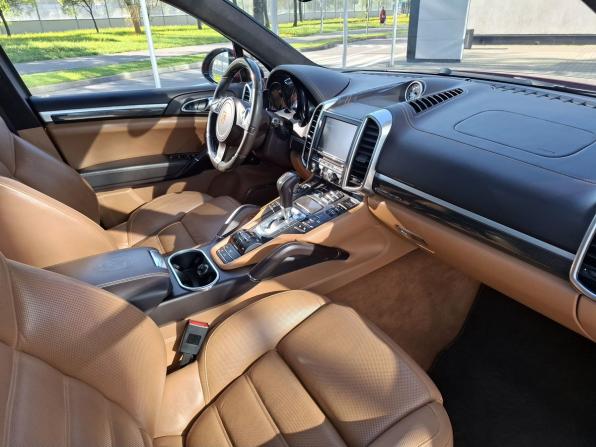 Porsche Cayenne II (958) с пробегом 2013 года, цена 2 700 000 рублей, 181000 км, внедорожник, Автокод Объявления