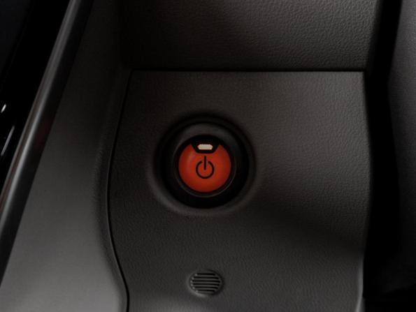 Nissan Leaf I (ZE0/AZE0) с пробегом 2010 года, цена 519 000 рублей, 122799 км, хэтчбек, Автокод Объявления