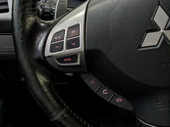 Mitsubishi Outlander II Рестайлинг с пробегом 2011 года, цена 1 500 000 рублей, 202648 км, внедорожник, Автокод Объявления