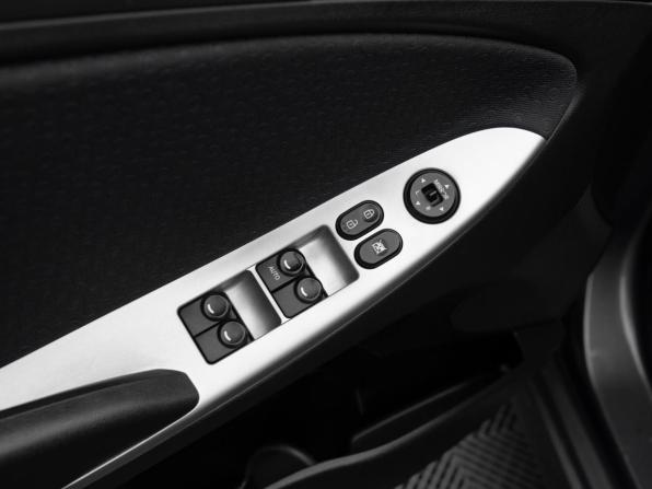 Hyundai Solaris I с пробегом 2013 года, цена 690 000 рублей, 159062 км, хэтчбек, Автокод Объявления