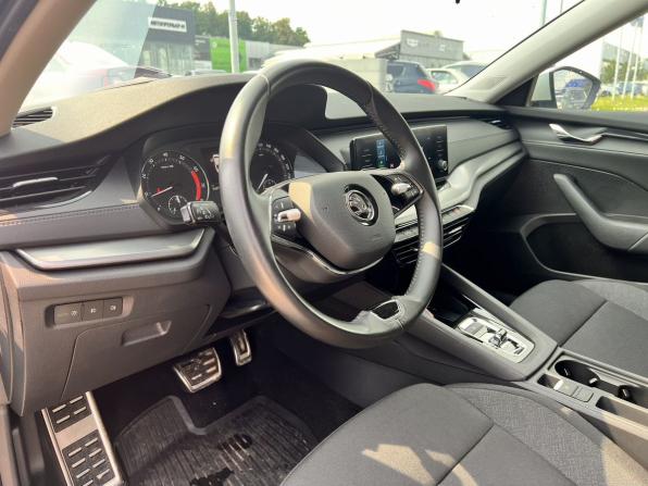Skoda Octavia IV (A8) с пробегом 2021 года, цена 2 380 000 рублей, 54300 км, лифтбек, Автокод Объявления