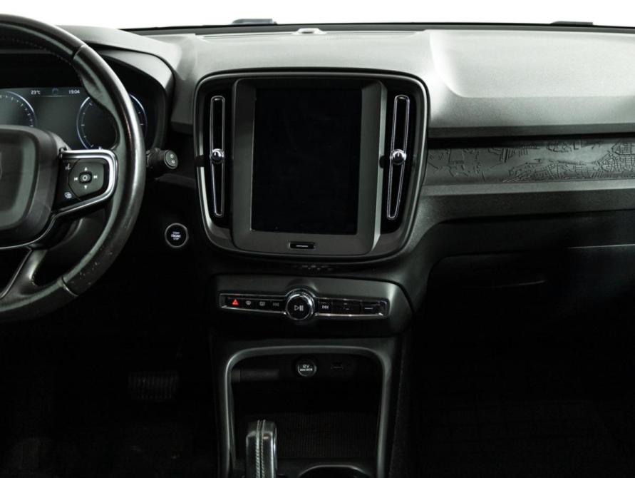 Volvo XC40 I Санкт-Петербург  - изображение 14