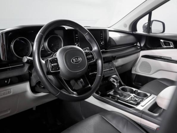Kia Carnival IV с пробегом 2021 года, цена 3 799 999 рублей, 51989 км, минивэн, Автокод Объявления