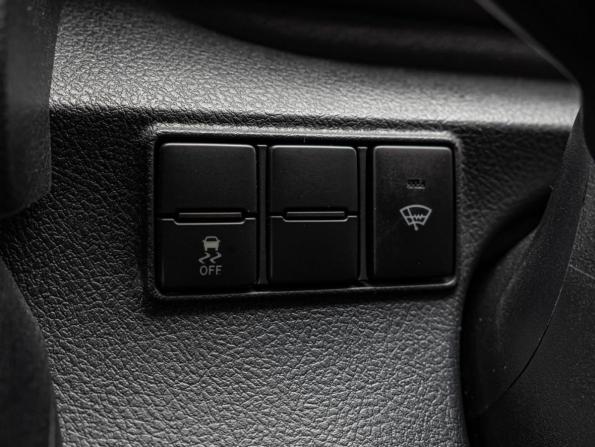 Toyota Sienta II Рестайлинг с пробегом 2020 года, цена 1 380 000 рублей, 142413 км, компактвэн, Автокод Объявления