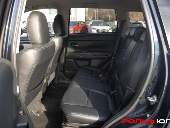 Mitsubishi Outlander III Рестайлинг 2 с пробегом 2017 года, цена 1 948 000 рублей, 124127 км, внедорожник, Автокод Объявления
