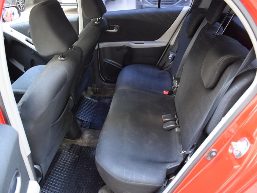 Toyota Yaris II Челябинск  - изображение 18
