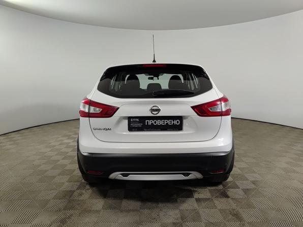 Nissan Qashqai II с пробегом 2016 года, цена 1 580 000 рублей, 175000 км, внедорожник, Автокод Объявления