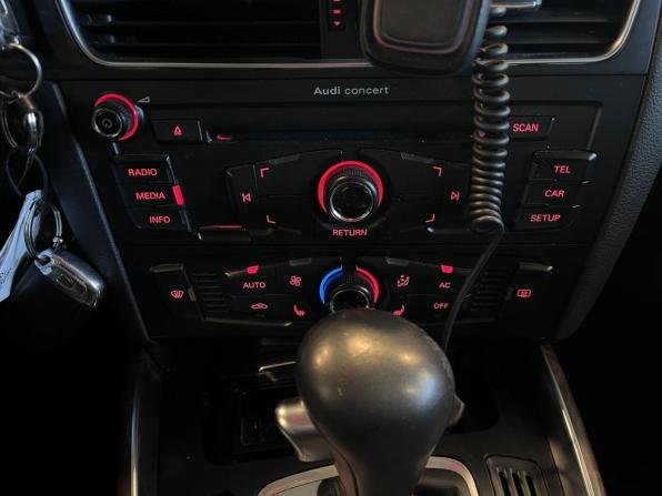 Audi Q5 I (8R) с пробегом 2011 года, цена 1 920 000 рублей, 157634 км, внедорожник, Автокод Объявления