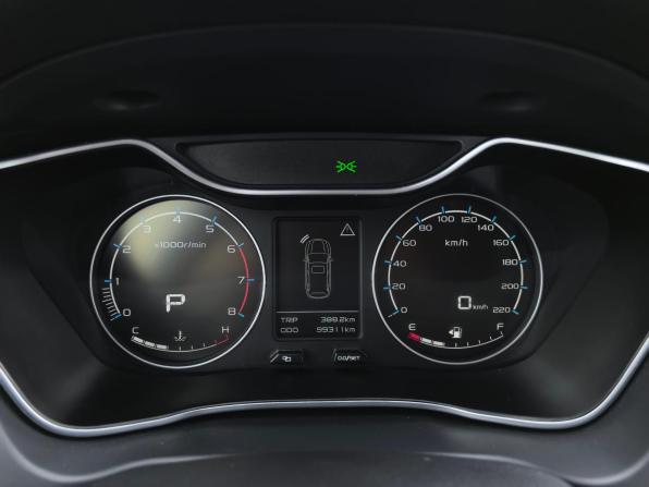 Geely Emgrand X7 I Рестайлинг 2 с пробегом 2019 года, цена 1 180 000 рублей, 99310 км, внедорожник, Автокод Объявления
