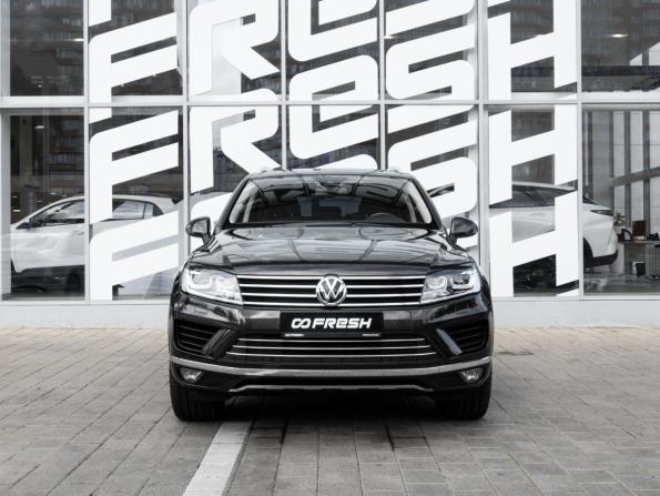 Volkswagen Touareg II Рестайлинг с пробегом 2015 года, цена 3 670 000 рублей, 113272 км, внедорожник, Автокод Объявления