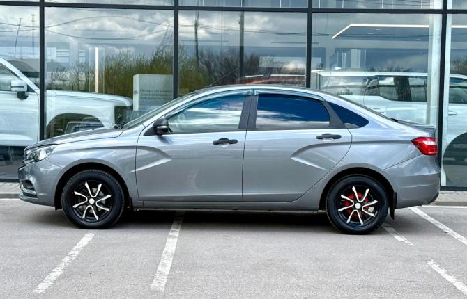 Lada (ВАЗ) Vesta I с пробегом 2018 года, цена 920 000 рублей, 42614 км, седан, Автокод Объявления