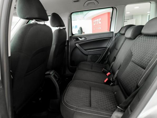 Skoda Yeti I Рестайлинг с пробегом 2016 года, цена 1 258 000 рублей, 105937 км, внедорожник, Автокод Объявления