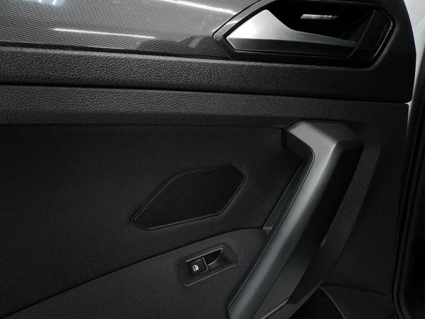 Volkswagen Tiguan II с пробегом 2017 года, цена 2 450 000 рублей, 165460 км, внедорожник, Автокод Объявления