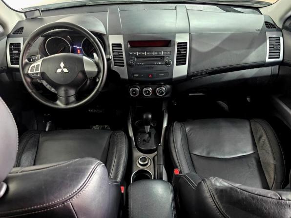 Mitsubishi Outlander II Рестайлинг с пробегом 2011 года, цена 1 055 000 рублей, 206236 км, внедорожник, Автокод Объявления