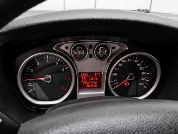 Ford Focus II Рестайлинг с пробегом 2010 года, цена 755 000 рублей, 295637 км, седан, Автокод Объявления
