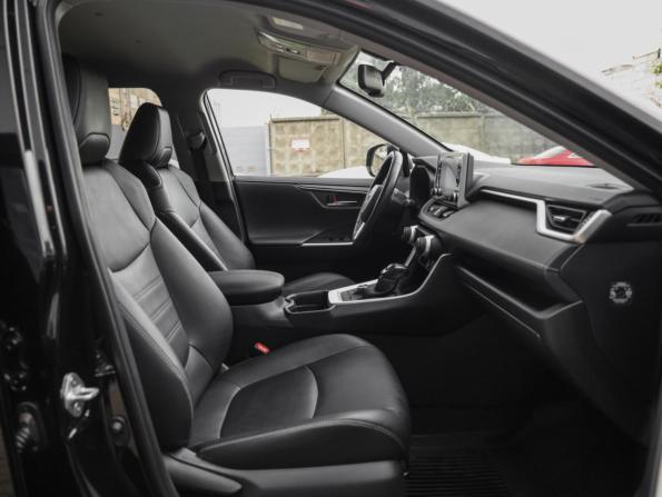 Toyota RAV4 V (XA50) с пробегом 2022 года, цена 3 369 000 рублей, 79470 км, внедорожник, Автокод Объявления