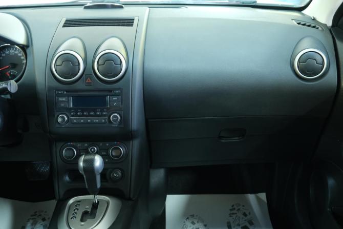 Nissan Qashqai I Рестайлинг с пробегом 2011 года, цена 999 000 рублей, 190400 км, внедорожник, Автокод Объявления