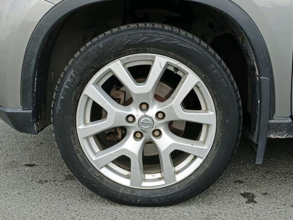 Nissan X-Trail II Рестайлинг с пробегом 2011 года, цена 1 019 000 рублей, 302484 км, внедорожник, Автокод Объявления