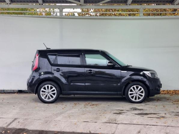Kia Soul II Рестайлинг с пробегом 2018 года, цена 1 455 000 рублей, 111712 км, хэтчбек, Автокод Объявления