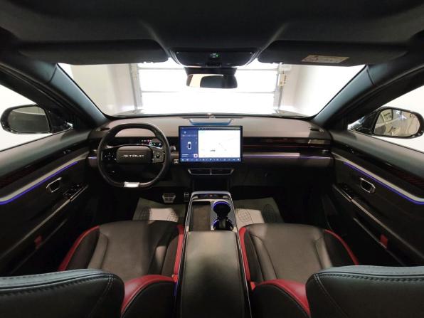 JETOUR DASHING I с пробегом 2023 года, цена 1 849 000 рублей, 92822 км, внедорожник, Автокод Объявления