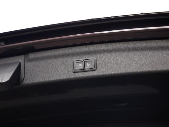 Audi Q3 II (F3) с пробегом 2020 года, цена 3 499 000 рублей, 123827 км, внедорожник, Автокод Объявления