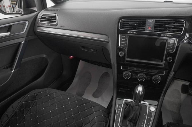 Volkswagen Golf VII с пробегом 2014 года, цена 1 299 000 рублей, 112000 км, универсал, Автокод Объявления