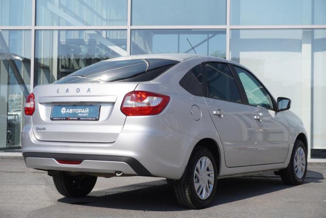 Lada (ВАЗ) Granta I Рестайлинг с пробегом 2023 года, цена 872 000 рублей, 10893 км, лифтбек, Автокод Объявления