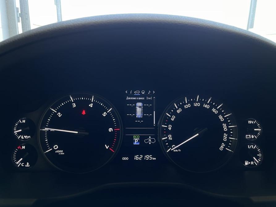 Toyota Land Cruiser 200 Series Рестайлинг 2 Новосибирск  - изображение 12