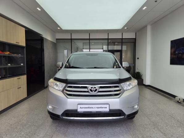 Toyota Highlander II (XU40) Рестайлинг с пробегом 2011 года, цена 1 890 000 рублей, 245000 км, внедорожник, Автокод Объявления