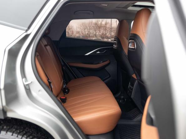Omoda C5 I с пробегом 2022 года, цена 1 655 000 рублей, 45565 км, внедорожник, Автокод Объявления
