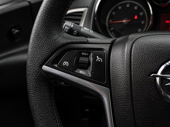 Opel Astra J с пробегом 2011 года, цена 760 000 рублей, 168409 км, хэтчбек, Автокод Объявления