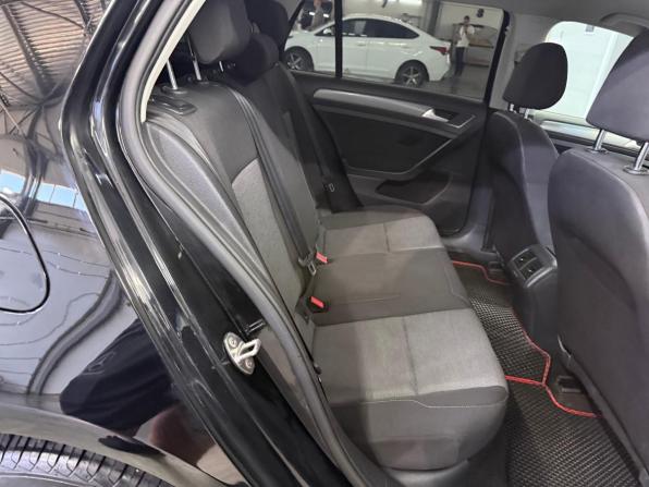 Volkswagen Golf VII с пробегом 2013 года, цена 997 000 рублей, 160482 км, хэтчбек, Автокод Объявления