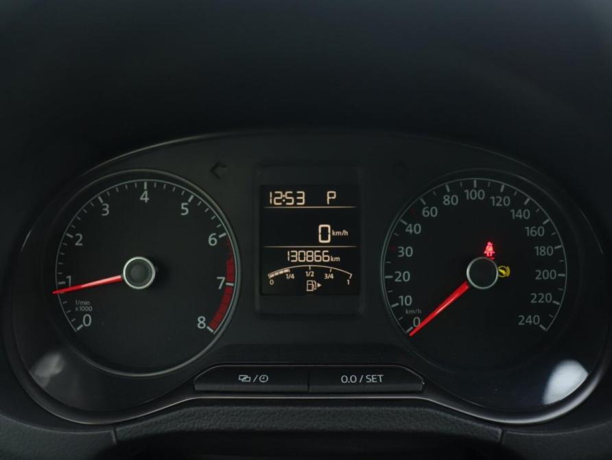 Volkswagen Polo V Казань  - изображение 15