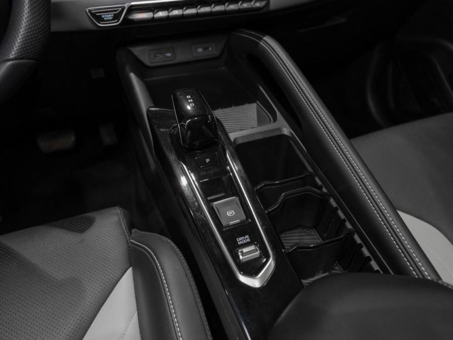 Geely Coolray I Рестайлинг Москва  - изображение 15