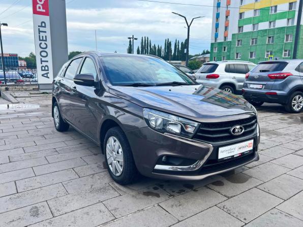 Lada (ВАЗ) Vesta I с пробегом 2018 года, цена 958 200 рублей, 105628 км, универсал, Автокод Объявления