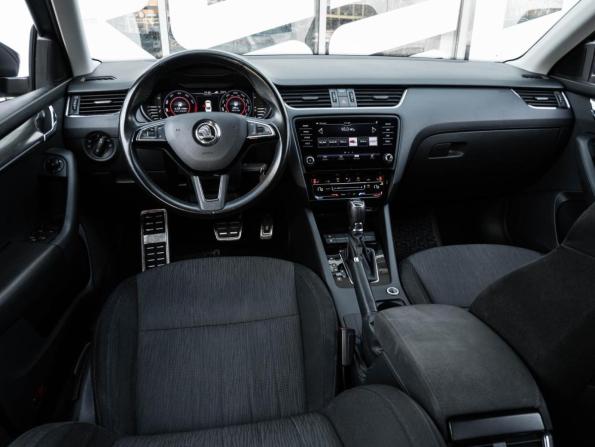 Skoda Octavia III (A7) Рестайлинг с пробегом 2019 года, цена 1 907 000 рублей, 144561 км, лифтбек, Автокод Объявления