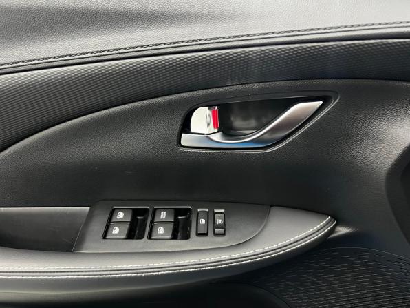 Changan Alsvin с пробегом 2023 года, цена 999 000 рублей, 72222 км, седан, Автокод Объявления