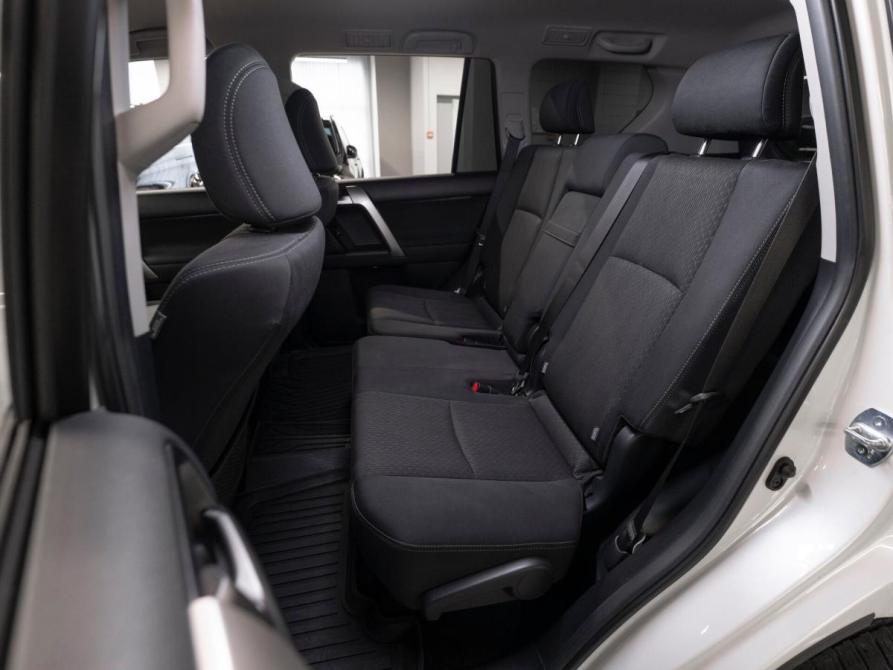 Toyota Land Cruiser Prado 150 Series Рестайлинг 2 Москва  - изображение 12