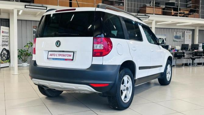 Skoda Yeti I с пробегом 2013 года, цена 845 000 рублей, 96000 км, внедорожник, Автокод Объявления
