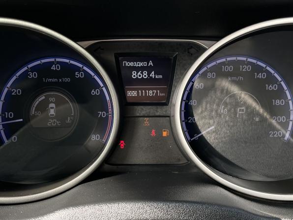 Hyundai ix35 I с пробегом 2012 года, цена 1 490 000 рублей, 111730 км, внедорожник, Автокод Объявления