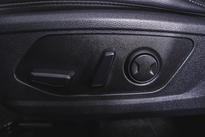 Kia Sportage V с пробегом 2023 года, цена 3 299 000 рублей, 118000 км, внедорожник, Автокод Объявления