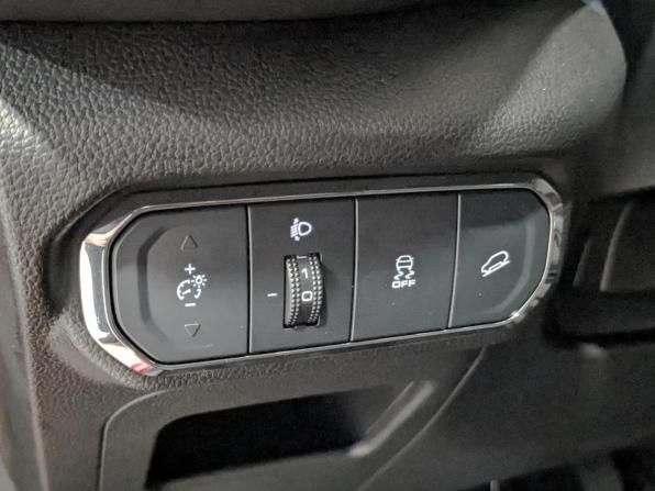 Haval Jolion I с пробегом 2023 года, цена 1 725 000 рублей, 40387 км, внедорожник, Автокод Объявления