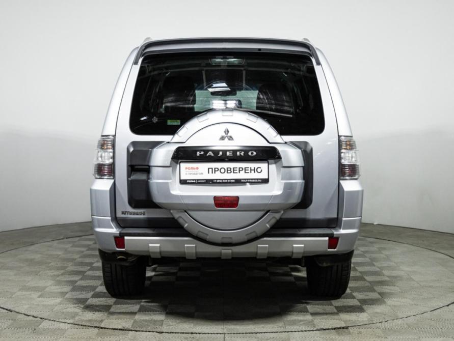 Mitsubishi Pajero IV Санкт-Петербург  - изображение 7