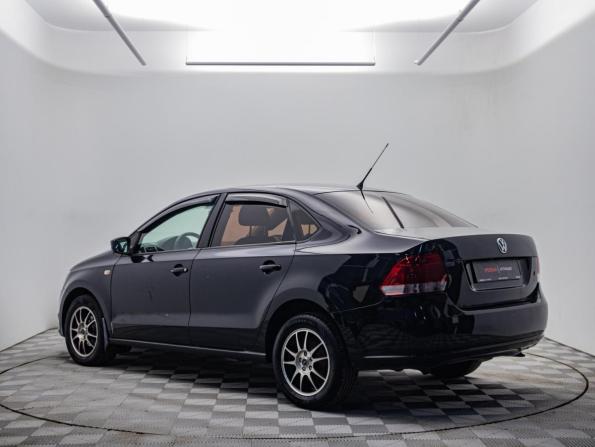 Volkswagen Polo V с пробегом 2010 года, цена 650 000 рублей, 182791 км, седан, Автокод Объявления