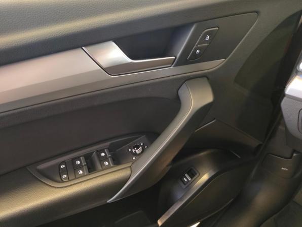 Audi Q5 II (FY) Рестайлинг с пробегом 2021 года, цена 3 646 000 рублей, 135033 км, внедорожник, Автокод Объявления