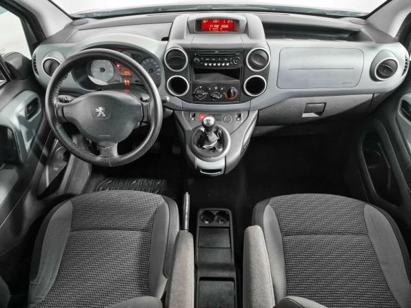 Peugeot Partner II Рестайлинг с пробегом 2012 года, цена 569 000 рублей, 146075 км, минивэн, Автокод Объявления
