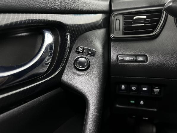 Nissan X-Trail III Рестайлинг с пробегом 2018 года, цена 2 299 000 рублей, 68017 км, внедорожник, Автокод Объявления