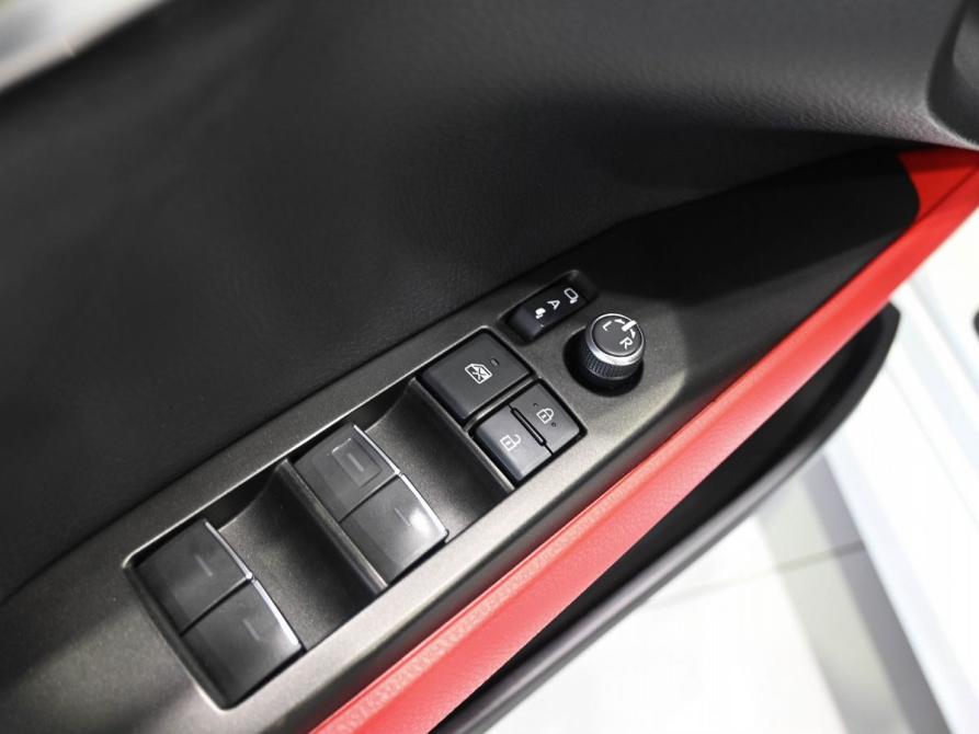 Toyota Camry VIII (XV70) Рестайлинг Ростов-на-Дону  - изображение 23